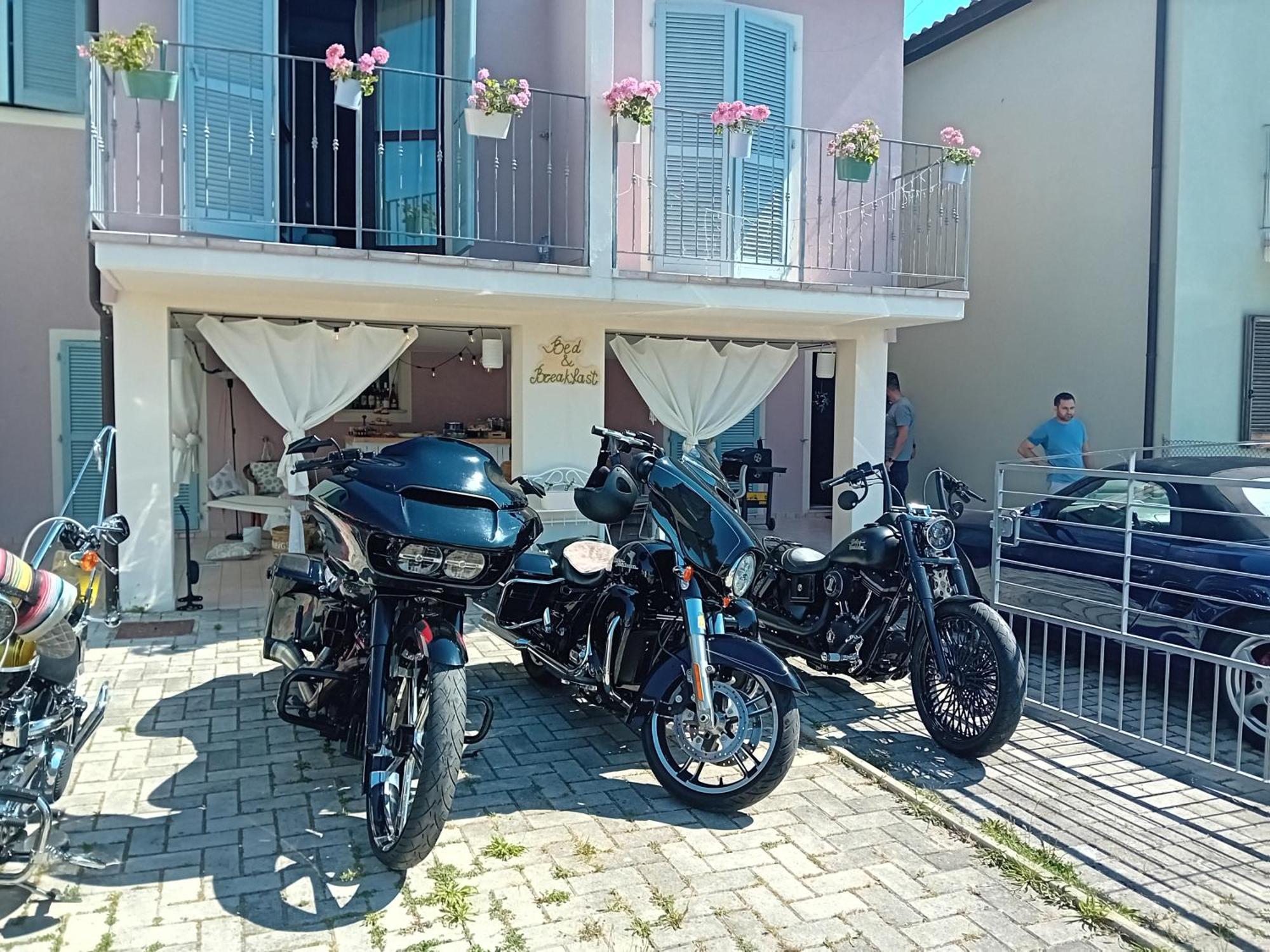B&B Tra Mare E Montagna - Sauna E Piscina San Giorgio di Pesaro Exteriér fotografie
